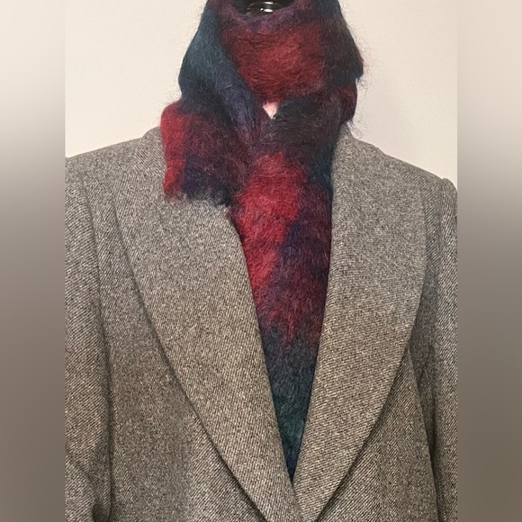 Zara Basics Wool Blend Womans Trench Coat w/ 2 Front Pockets and Style Galore!! - Picture 2 of 12